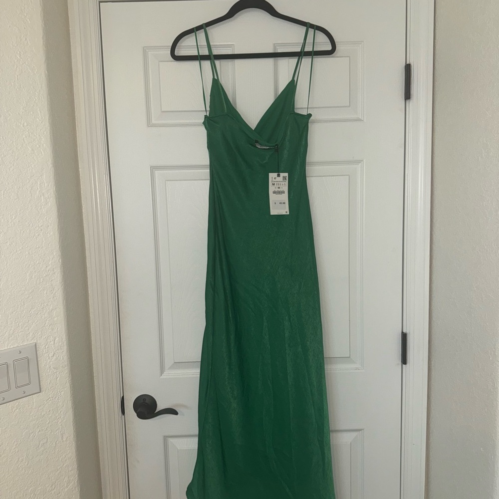 NWT Zara Dress - Picture 3 of 5